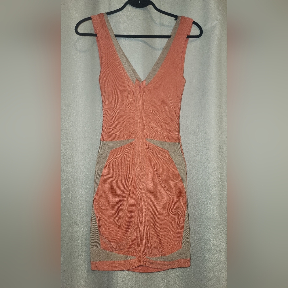 Bebe Coral Bodycon V-Neck Bandage Dress - Picture 3 of 4